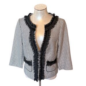 White House Black Market Women’s V neck Blazer with Lace details 3/4 sleeves 10